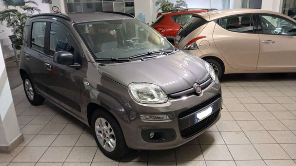 Fiat Panda 1.2 Lounge 51 kW image number 2