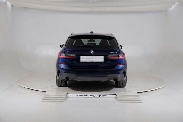 BMW 330d Touring M xDrive 210 kW image number 4