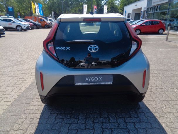 Toyota Aygo X 1.0 53 kW image number 4