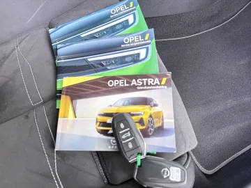 Car image 36