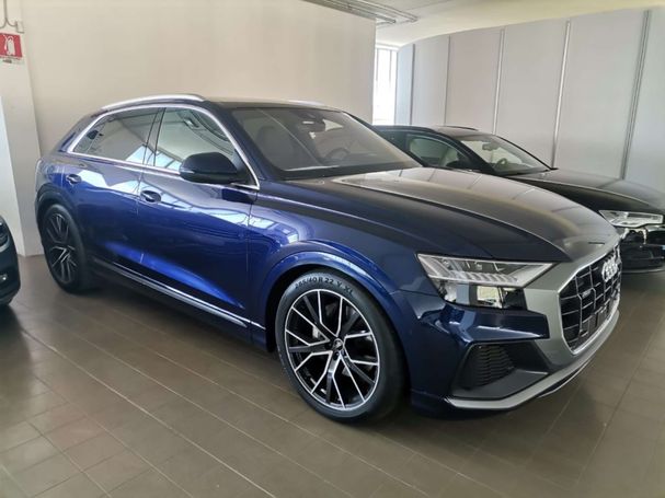 Audi Q8 50 TDI S-line 210 kW image number 2