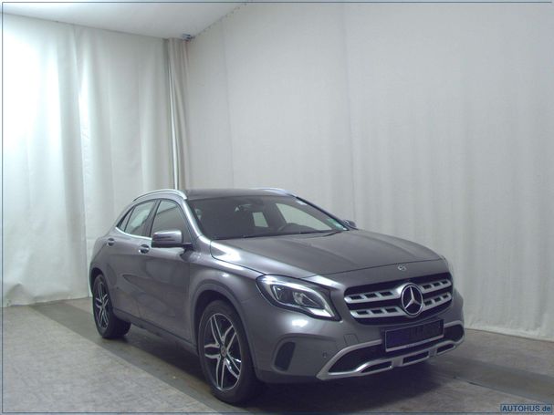 Mercedes-Benz GLA 180 90 kW image number 2