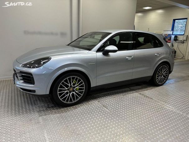 Porsche Cayenne S E-Hybrid Tiptronic 340 kW image number 2