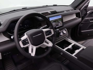 Car image 30