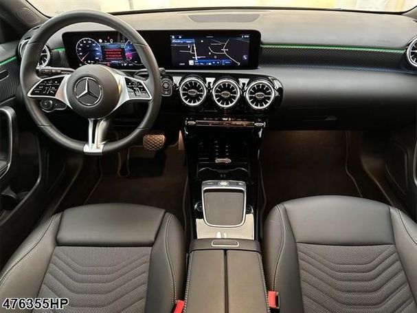 Mercedes-Benz A 180 100 kW image number 12