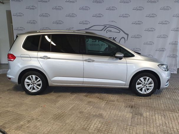 Volkswagen Touran 2.0 TDI DSG Comfortline 110 kW image number 4