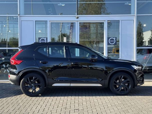 Volvo XC40 B4 R Design 145 kW image number 4