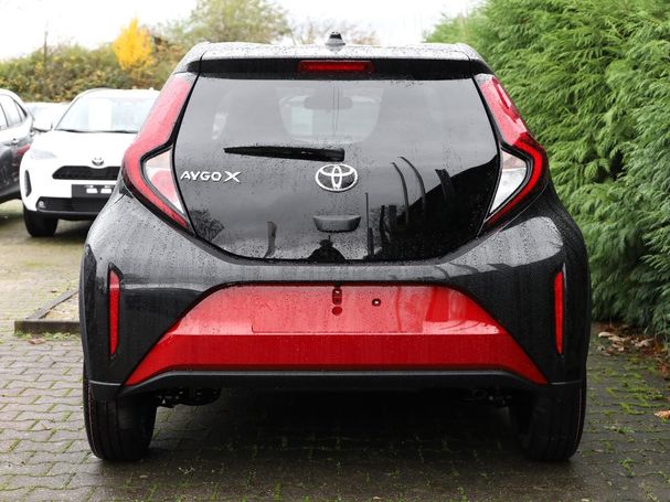 Toyota Aygo X 1.0 VVT-i 53 kW image number 3