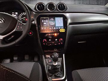 Car image 15