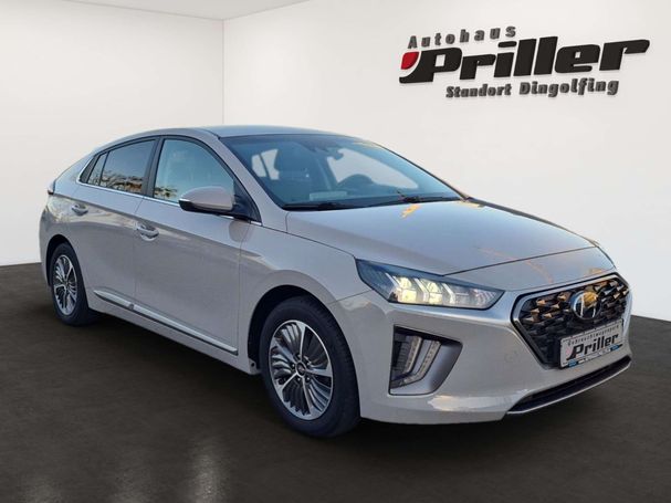 Hyundai Ioniq Hybrid 1.6 GDI Style 104 kW image number 2