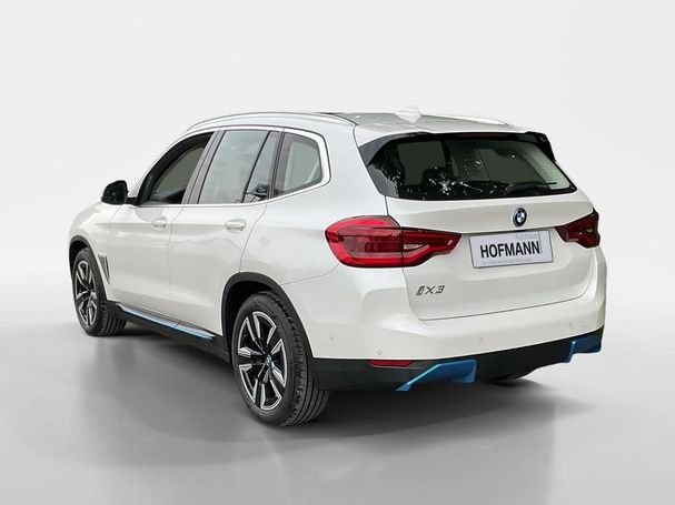 BMW iX3 Inspiring 210 kW image number 4