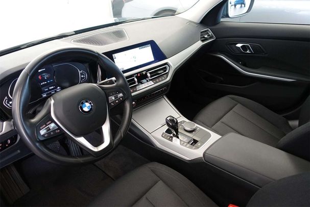 BMW 330 185 kW image number 8