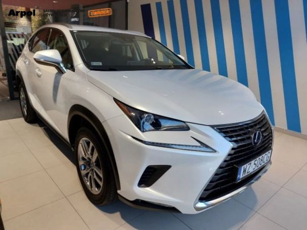 Lexus NX 300 h AWD 145 kW image number 2