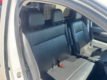 Car image 24
