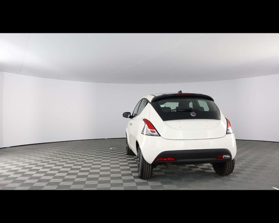 Lancia Ypsilon 51 kW image number 12