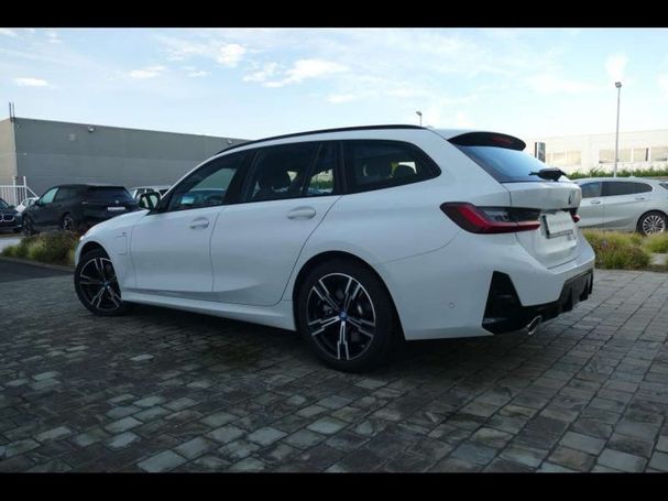 BMW 330e Touring 215 kW image number 8