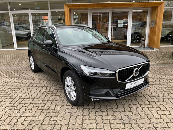 Volvo XC60 B4 AWD Momentum Pro 145 kW image number 2