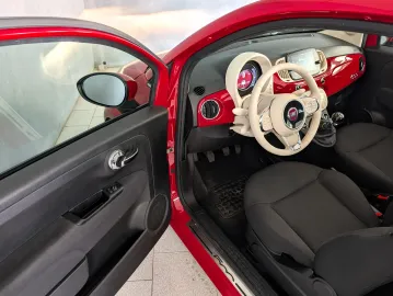 Car image 17