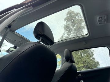 Car image 37