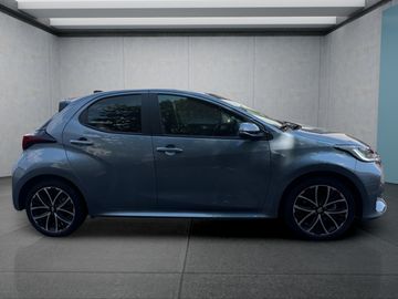 Car image 3