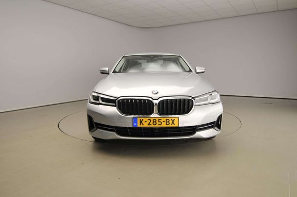 BMW 530i 185 kW image number 2