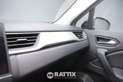 Car image 27