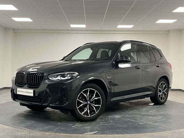 BMW X3 xDrive 137 kW image number 1