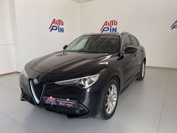 Alfa Romeo Stelvio 2.2 AT8 118 kW image number 1