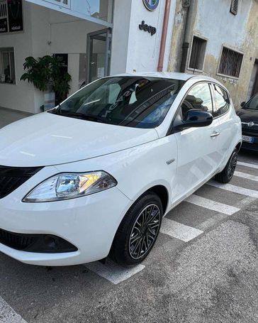 Lancia Ypsilon 51 kW image number 1