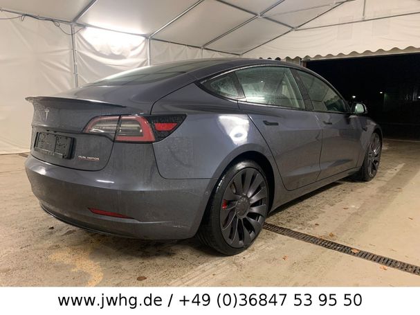 Tesla Model 3 Performance AWD 377 kW image number 3