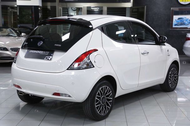 Lancia Ypsilon 51 kW image number 4