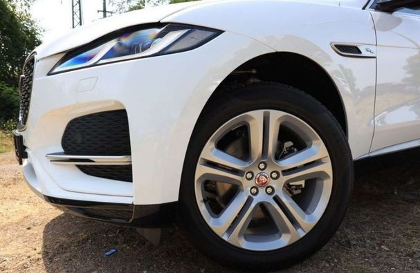 Jaguar F-Pace S AWD 150 kW image number 6