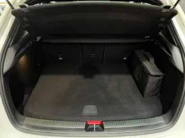 Car image 50