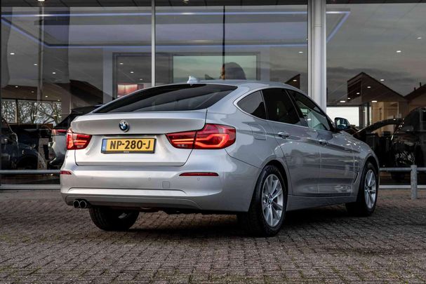 BMW 320i Gran Turismo 135 kW image number 3