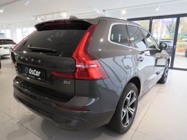 Volvo XC60 B4 Momentum 145 kW image number 6