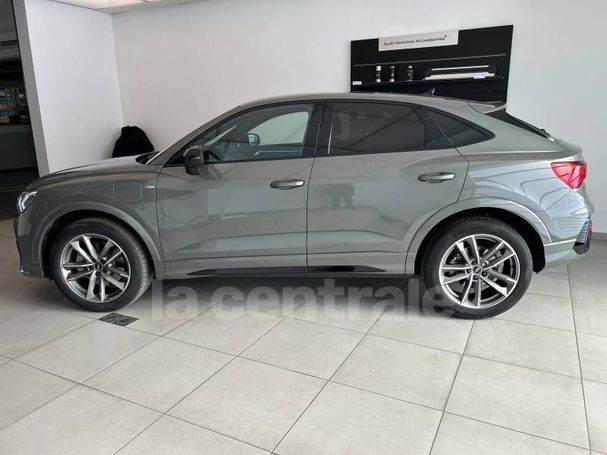 Audi Q3 45 TFSIe S tronic S-line Sportback 180 kW image number 3