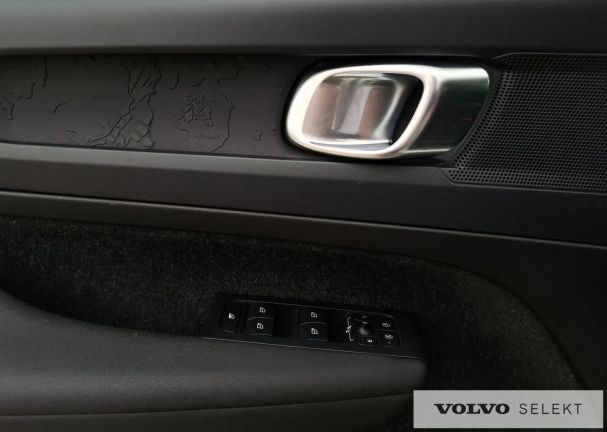 Volvo XC40 120 kW image number 25