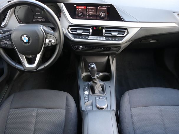 BMW 118i 103 kW image number 10