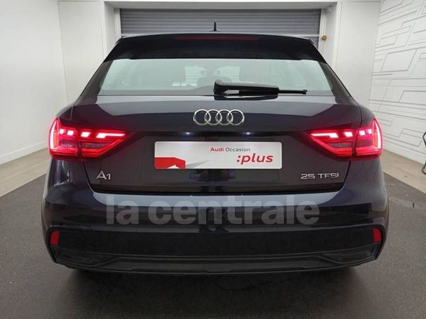 Audi A1 1.0 TFSI S tronic Advanced 70 kW image number 4