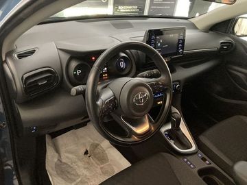 Car image 11