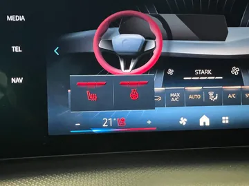 Car image 37