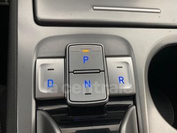 Car image 37