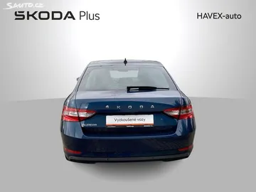 Car image 35