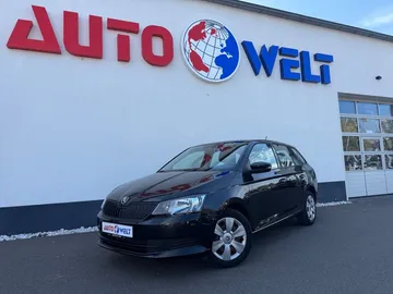 Car image 24