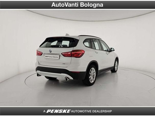 BMW X1 xDrive18d Advantage 110 kW image number 6