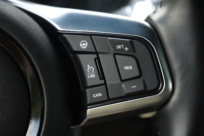 Car image 45