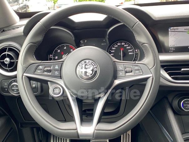 Alfa Romeo Stelvio 2.2 Diesel AT8 Q4 Super 154 kW image number 11