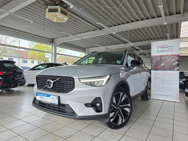 Volvo XC40 Plus Dark Geartronic 95 kW image number 1