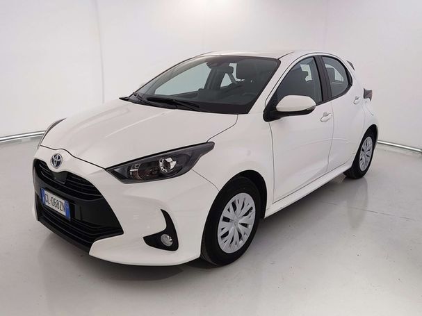 Toyota Yaris 1.5 Hybrid Business 85 kW image number 1