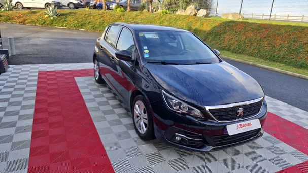 Peugeot 308 BlueHDi 130 Active 96 kW image number 8